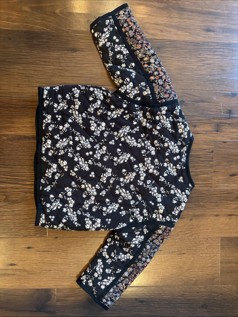 Zara Girls Black Floral Quilted Jacket with Multicolor Floral Panels, Size 18m - Picture 4 of 4
